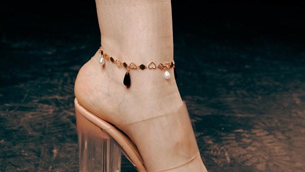 What is the significance of gold anklets? | MerlinGold